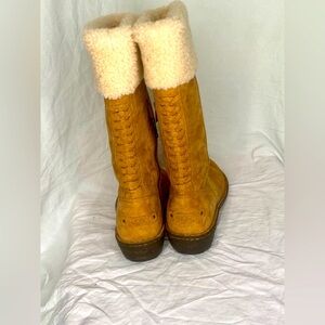 UGG KARYN 9